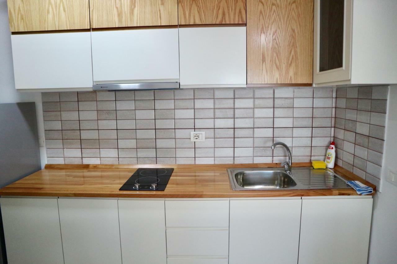 Apartment Dua